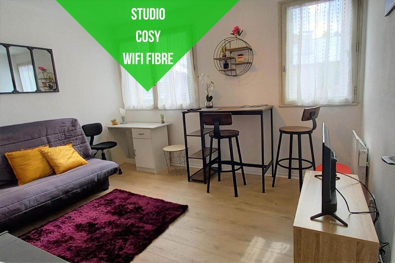 Le Zen -Studio Tout Equipe- Wifi Fibre- Centre Ville Avec Parking Tarbes Zewnętrze zdjęcie